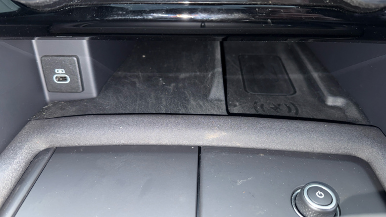 Land Rover Discovery 3.0 D300 Metropolitan Edition 5dr Auto Diesel Station Wagon